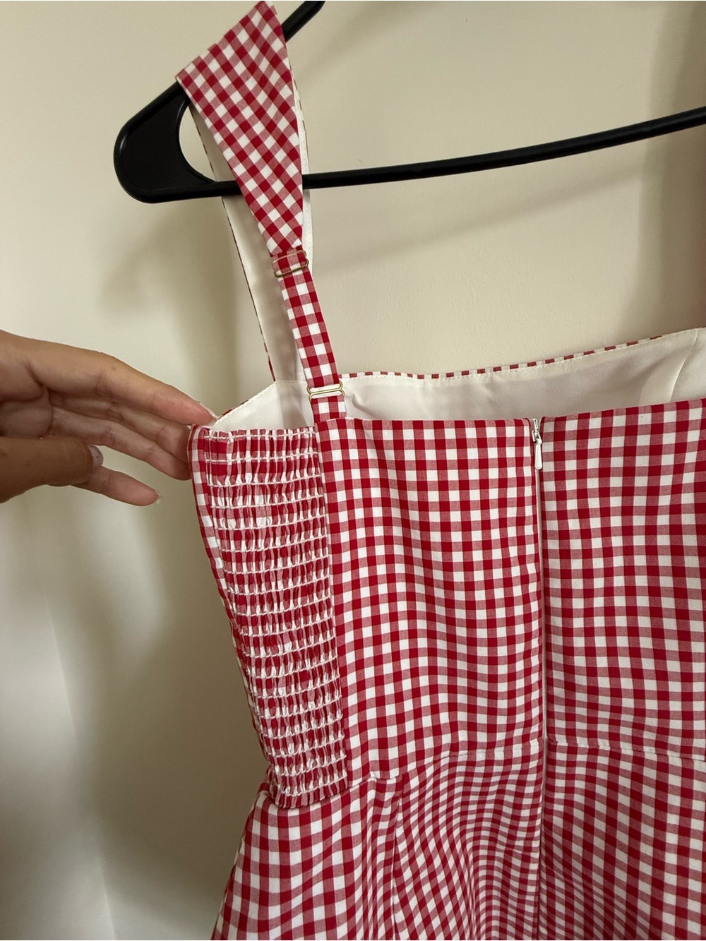 BETHANY SKORT ROMPER IN GINGHAM Size XS
Offers are welcome. - Picture 9 of 11